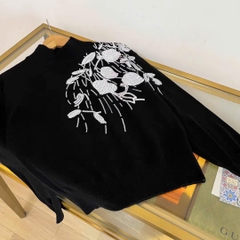 Áo len Brunello Cucinelli cổ trụ đính hoa sequin ngực