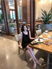 Váy ngắn chữ A bằng len