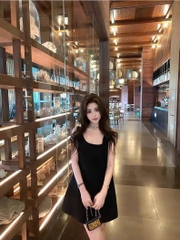 Váy ngắn chữ A bằng len