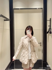 Áo khoác trần trám Moncler
