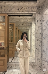 Áo khoác trần trám Moncler