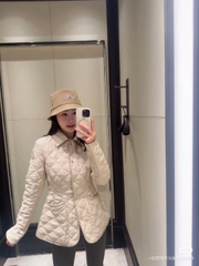 Áo khoác trần trám Moncler