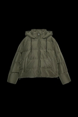 Áo phao Zara phối mũ rút dây