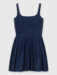 Váy denim xòe thêu