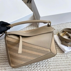 Túi LOEWE PUZZLE suede bad medium