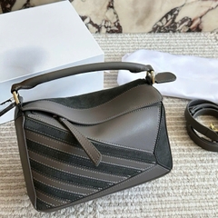 Túi LOEWE PUZZLE suede bad medium