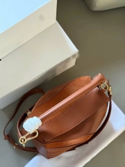 Túi LOEWE PUZZLE suede bad medium
