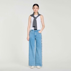 Quần jeans ống đính đá