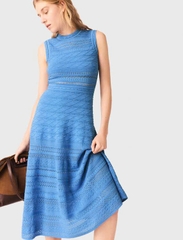 ĐẦM MAXI DỆT KIM POINTELLE