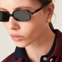 Kính râm Miumiu gọng chữ nhật