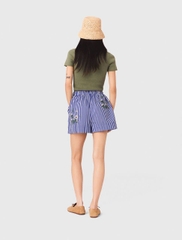 Quần short cotton kẻ sọc thêu