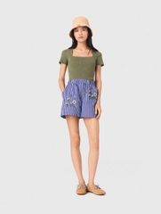 Quần short cotton kẻ sọc thêu