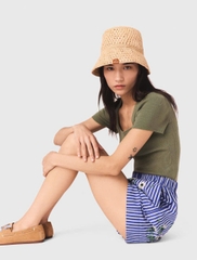 Quần short cotton kẻ sọc thêu