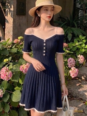 Váy trễ vai BEBE len dệt dáng xòe màu navy
