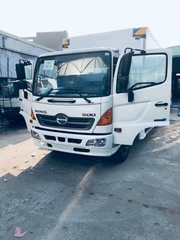 Xe tải Hino thùng bảo ôn 6.5 tấn FC9JLTC