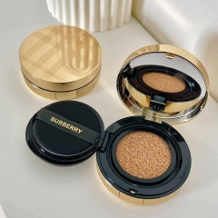 Cushion BURBERRY Ultimate Glow màu 10 - Fair Warm