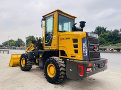 Máy xúc lật LG932L