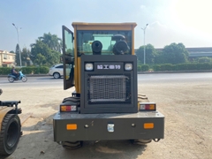 Máy xúc lật LG918N