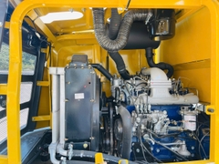 Máy xúc lật LG933