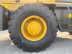 Máy xúc lật LG918N