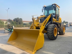 Máy xúc lật LG936