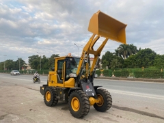 Máy xúc lật LG918N