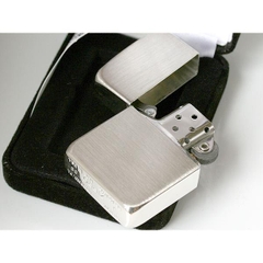 Zippo 1941 Replica™ - Hand Satin - Sterling Silver 6