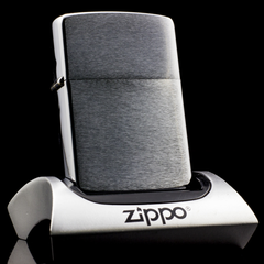 Zippo La Mã Nhám Bạc