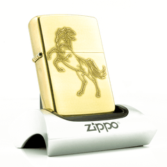 Zippo Ngựa Khắc Nổi 3D Tuổi Ngọ