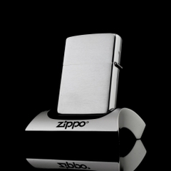 Zippo-co-dien-in-hinh-ong-to-zippo-196-sieu-hiem-moi-100%-chua-qua-su-dung-quan-3