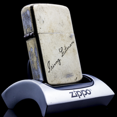 Zippo Cổ Bản lề 3 Chấu Spring Lit Man 1943-1946