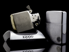 Zippo Cổ Brushed Chrome 1967 7 Gạch 7