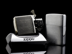 Zippo Cổ Brushed Chrome 1960 6 Chấm 7