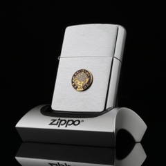 Zippo-la-ma-op-noi-emble-PPOE-XI-1995-chrome-van-ngang-dac-biet-dat-tien-nhat-the-gioi-sieu-hiem-chat