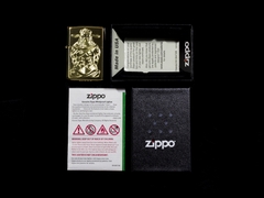 Zippo Khắc Thần Tài Dâng Nguyên Bảo 7