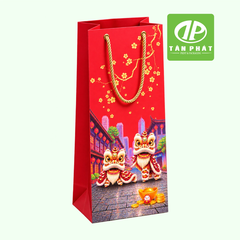 In túi giấy đựng rượu