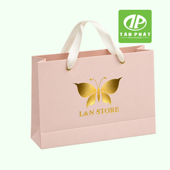 In túi giấy shop thời trang