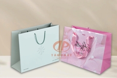 In túi giấy quần áo đẹp, chắc tay, phù hợp từng dòng sản phẩm