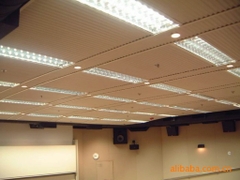 Trần nhôm đục lỗ tiêu âm