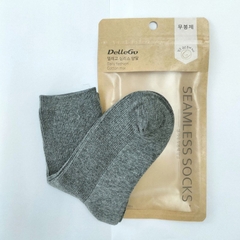 Vớ cổ cao Thể thao không đường may Dellego Seamless Socks