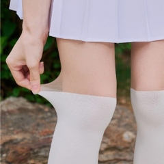 Vớ chân chống nắng 2 tông màu cho Golf- Baily White Golf Stocking UV Protection 30/80D (Màu trắng)