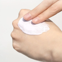 Kem chống nắng d'Alba nâng tông (Tím) Waterfull Tone-Up Purple Correcting SPF50+ PA++++ 50ml