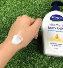 Lotion dưỡng ẩm toàn thân Redwin Vitamin E Lotion With Primose Oil 400ml