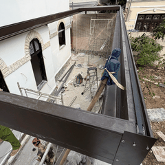 Mái Nhôm Xếp Trượt Ziczac Che Ban Công 3m x 8m