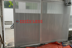 Cổng lùa xếp 2 cánh tự động - mang đến sự tiện lợi và an toàn tối ưu
