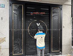 ⭐ Giới thiệu xu hướng cổng sắt 4 cánh CNC hiện đại 2025