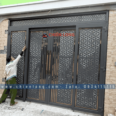 Mẫu Cổng Sắt 4 Cánh Trượt Quay Hiện Đại 2026 | Đẹp – Bền – Tự Động