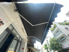 Công trình lắp đặt mái hiên tự đông TOSA02  tại địa chỉ Phạm Đình Hổ, P6, Q5