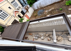 Mái nhôm xếp trượt Ziczac tự động - Chống nắng kính nước