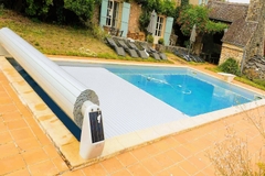 Mành che hồ bơi dạng cuốn tự động điều khiển từ xa, Hàng nhập khẩu 100%